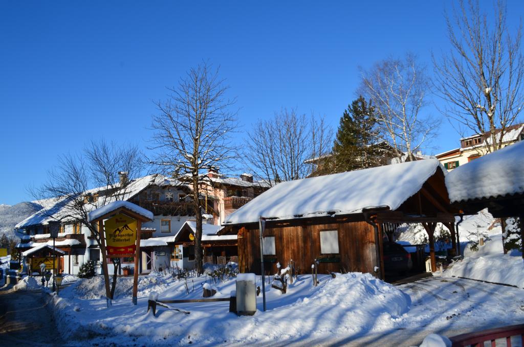 ホテルAlpengasthof Dollerhof アプテナウ エクステリア 写真