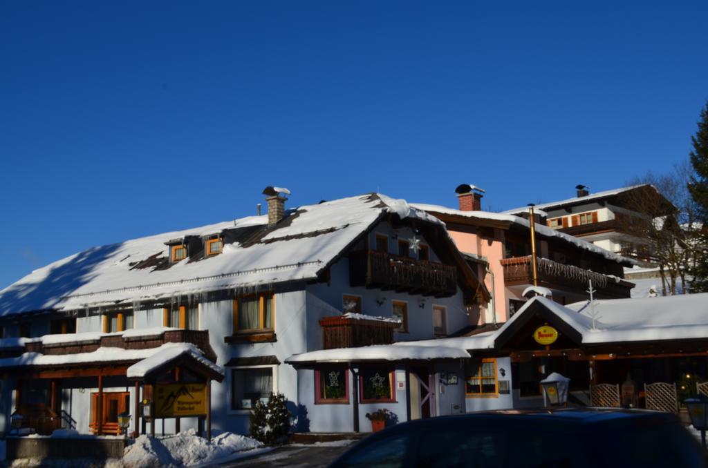 ホテルAlpengasthof Dollerhof アプテナウ エクステリア 写真